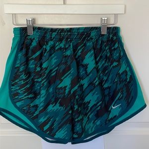Nike Teal Camo Running Shorts Medium